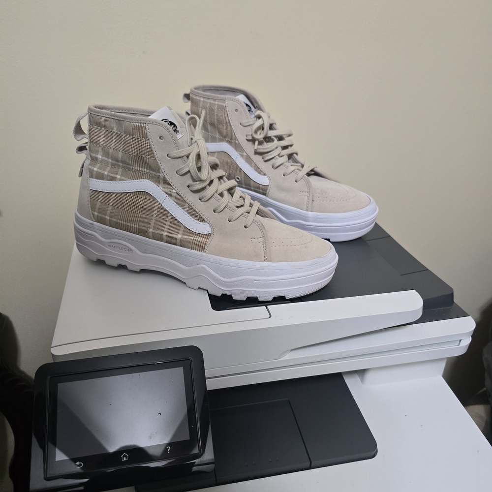 Vans Sentry Sk8-Hi Waffle Cup Sneakers Women's Size 9.5 Tan Plaid Suede Shoes